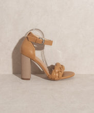 Load image into Gallery viewer, Daleyza   Chain Ankle Heel
