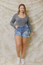 Load image into Gallery viewer, KanCan CURVY - High Rise Mom Shorts
