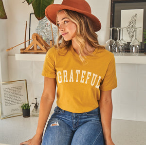 GRATEFUL Graphic T-Shirt